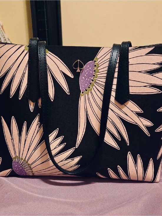 kate spade Handbags - Kate Spade “Molly” Black Tote (with Wallet) with Pink and Purple Floral Print